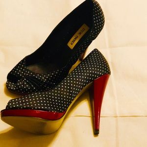 Steve Madden Heels- Size 7.5
